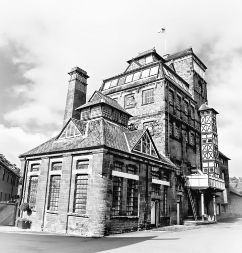 Maureen Hook Norton Brewery.jpg