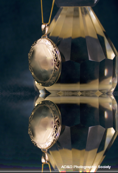 locket reflection