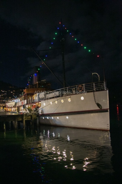 Steam boat @ night-2363.jpg