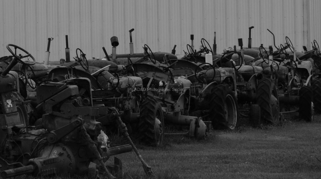 Charles Hodge - Indiana tractor graveyard