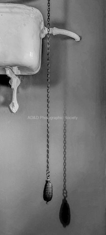 Martyn Pearse - cistern chain