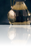 locket reflection