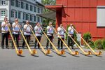 Nicky Westwood - Alpenhorn Blowers at Work