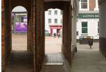 Alan Davies - High St Alleyways